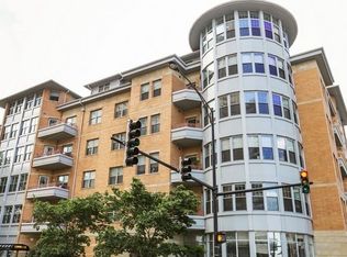 5556 N Sheridan Rd APT 209, Chicago, IL 60640