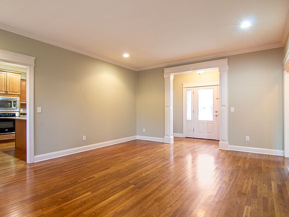 5th image of 2647 James Edmon Ct