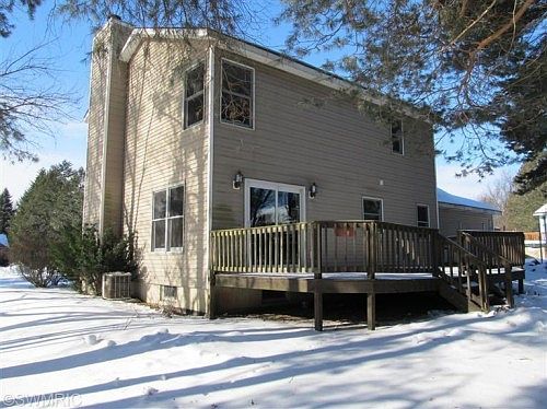 3rd image of 6072 Blue Spruce Ct