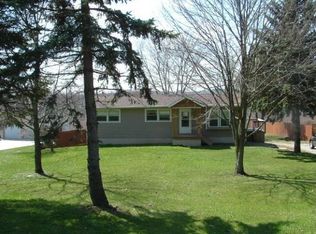 8462 Wadsworth Rd, Wadsworth, OH 44281