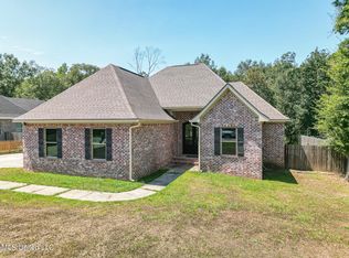 1955 Kornman Dr, Biloxi, MS 39532