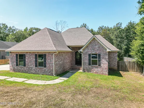 1955 Kornman Dr, Biloxi, MS 39532