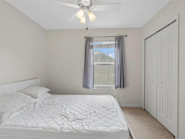 932 Pawstand Rd — Photo 15