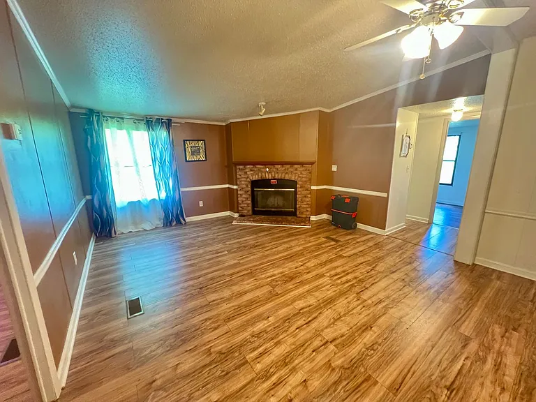 4093 Baskerville Rd — Photo 3