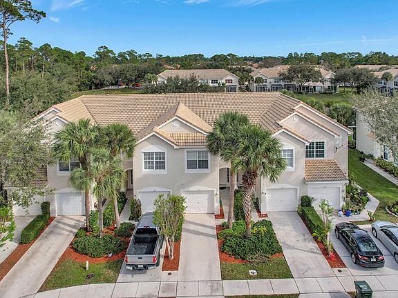2nd image of 1123 Woodfield Court