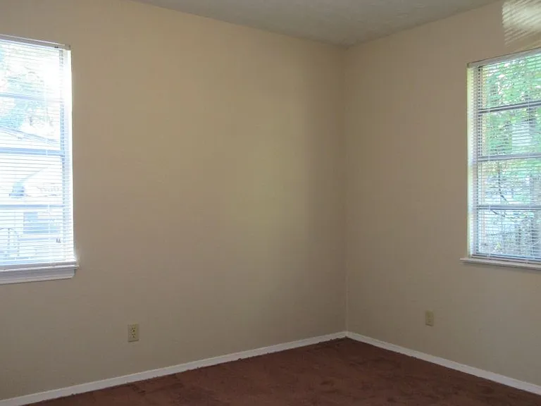 3599 Suzanne Dr — Photo 5