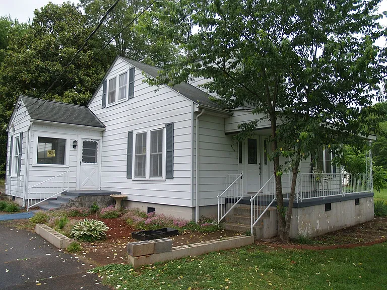 415 Millsaps Rd — Photo 11