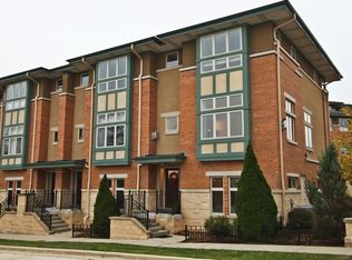 15251 W Library Ln, New Berlin, WI 53151