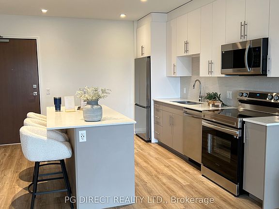 3rd image of 525 New Dundee Rd #413