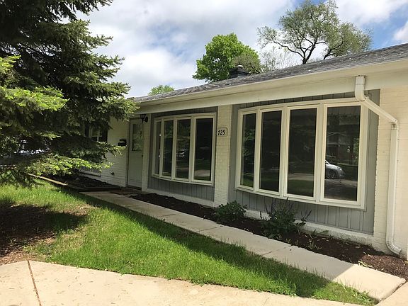 3rd image of 725 Morton St