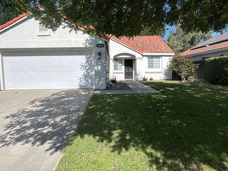 4093 Heartland Way — Photo 1