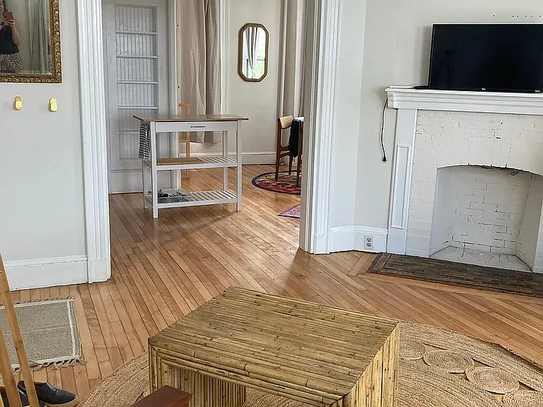 19 Crescent St #1 — Photo 5