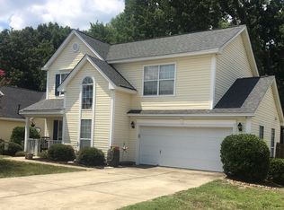 415 Hayfield Ln, Lexington, SC 29072