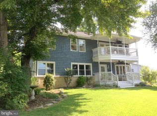 878 S Shore Dr, Glen Burnie, MD 21060