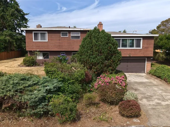 23031 19th Avenue S, Des Moines, WA 98198