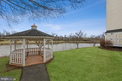25340 Lake Mist Sq #301 Photo 1