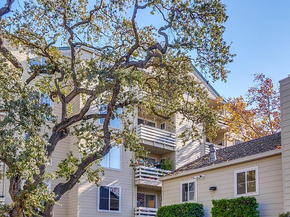 2nd image of 929 E El Camino Real APT 221F