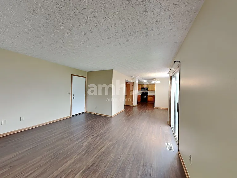 4226 Sestos Dr — Photo 6