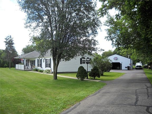 2nd image of 10205 Plattsburg Rd