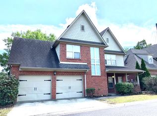107 Castlehill Dr, Birmingham, AL 35226