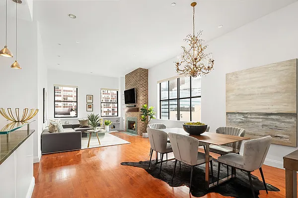 Sold by Compass | media 2