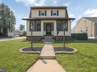 401 Swarthmore Ave, Folsom, PA 19033
