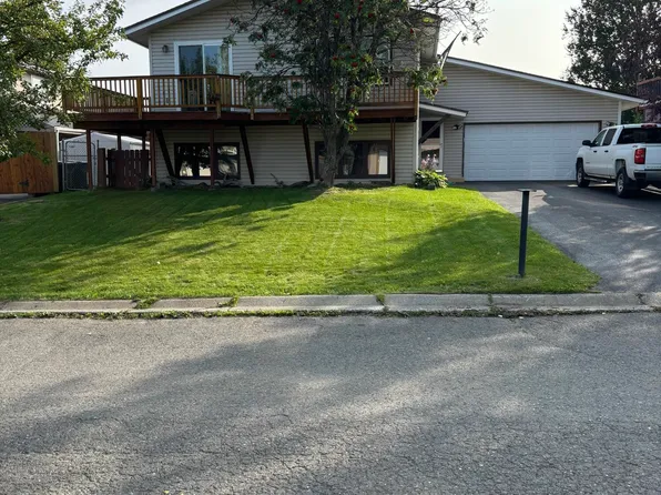 8420 Little Dipper Ave, Anchorage, AK 99504