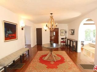 12291 San Vicente Blvd, Los Angeles, CA 90049