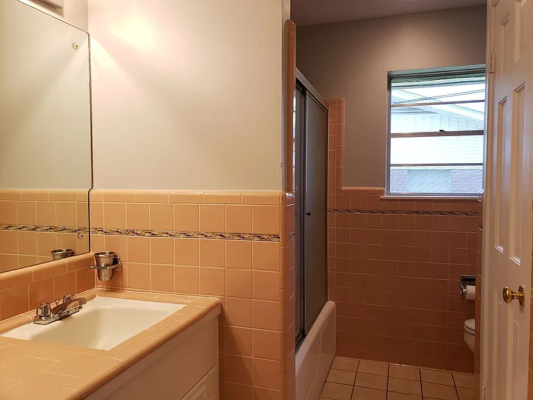 219 Stanford St — Photo 11
