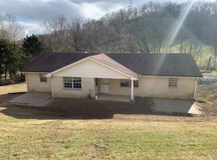 1435 Finnland Dr, Nashville, TN 37207