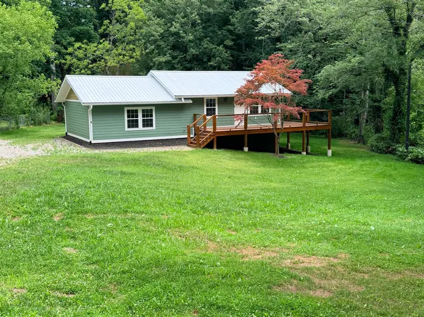 522 Brandon Rd, Black Mountain, NC 28711
