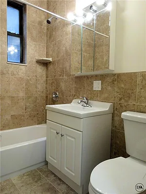 Rented by DSA Realty | media 31