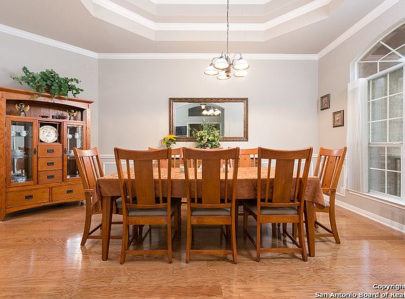 5th image of 4607 W Lake Oaks