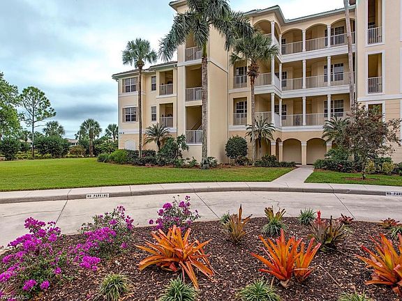 3rd image of 4834 Hampshire Ct APT 201