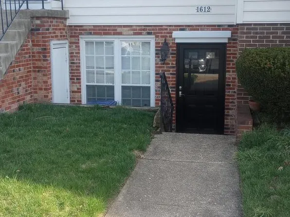 1612 Bancroft Ln #144, Crofton, MD 21114