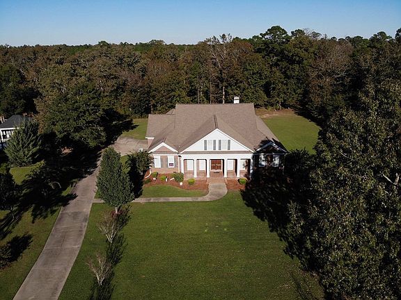 3rd image of 124 Quail Valley Dr