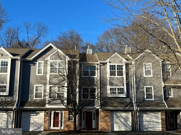 15 Halstead Pl, Princeton, NJ 08540