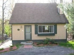 137 Buck Run Rd, Milford, PA 18337