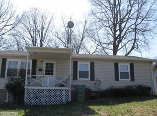 821 Putnam St, High Point, NC 27262