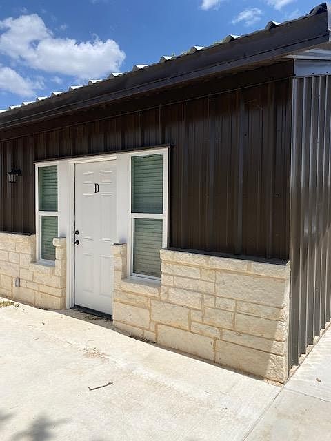 1st image of 1181 County Road 361