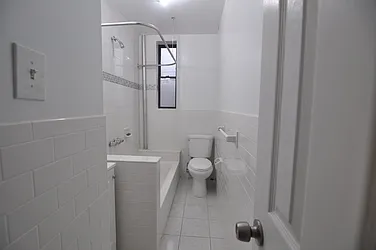 Rented by EXR Somerset LLC