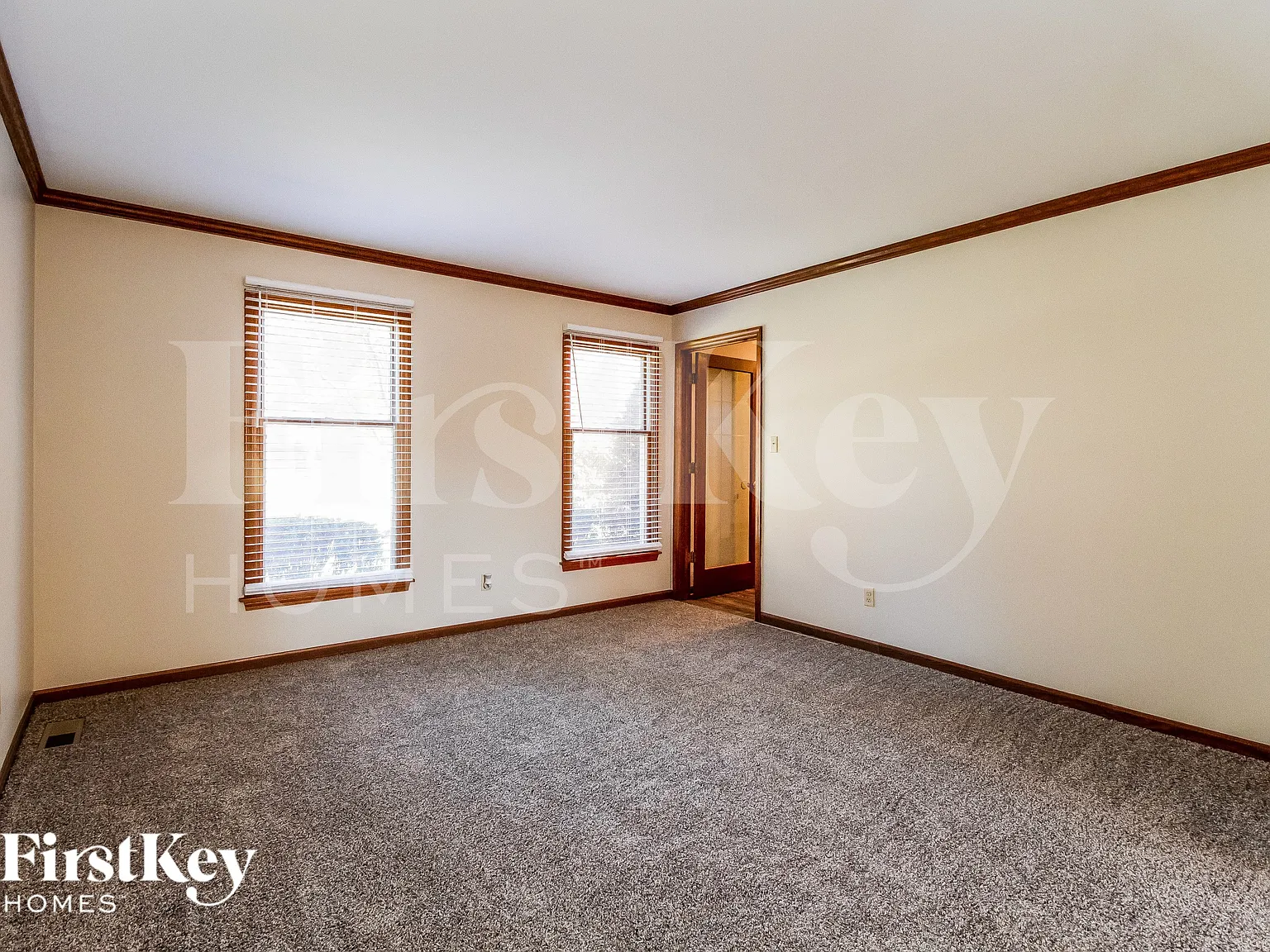 4 bed, 3.5 bath, 2520 sqft, $3,750 — Photo 4