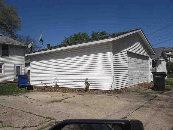 4th image of 2825 Sheridan St