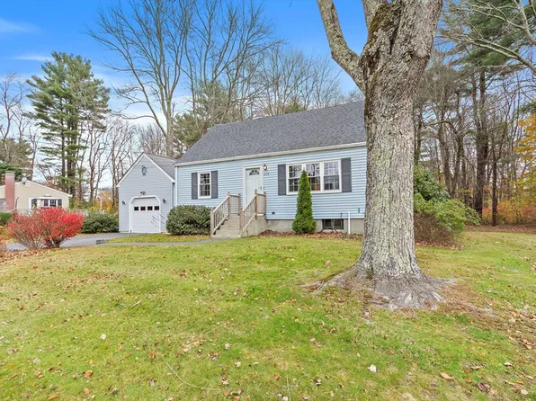 214 Conlyn Ave, Franklin, MA 02038