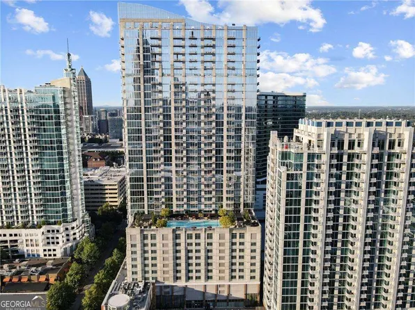 855 W Peachtree St NE #3208, Atlanta, GA 30308