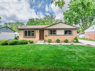 9183 Redbud Ave, Plymouth, MI 48170