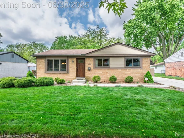 9183 Redbud Ave, Plymouth, MI 48170