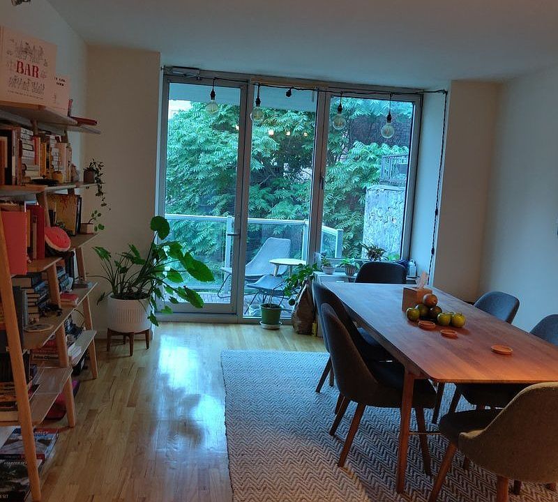 1st image of 540 W 50th St APT 6d