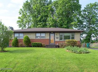 5008 Ronwood Dr, Louisville, KY 40219