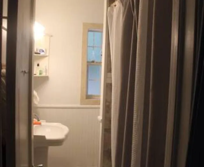 810 Stanley Dr — Photo 10